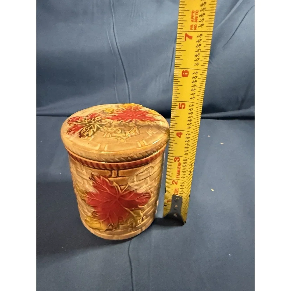 Ceramic Crock/Container  w/ Lid Fall Theme Thanksgiving Decor